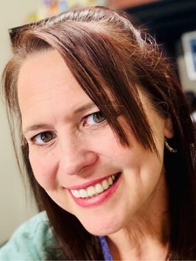 Meet your Posher, Carrie